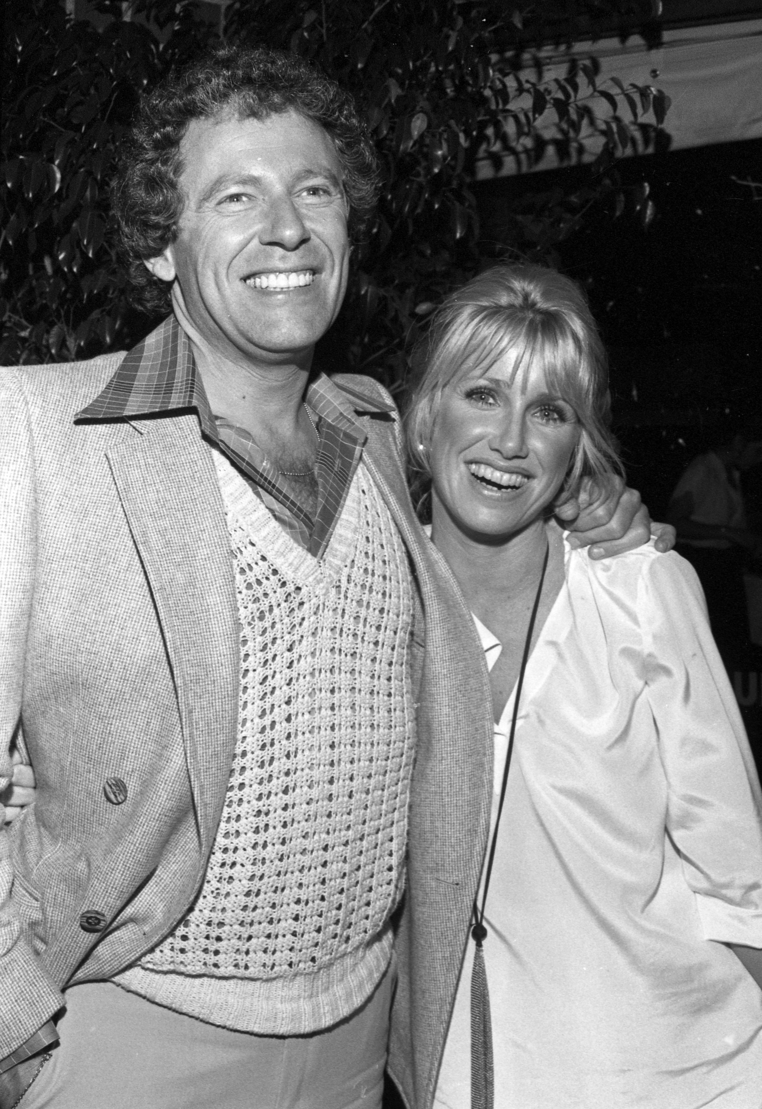 Alan Hamel and Suzanne Somers pictured together in the 1980s | Source: Getty Images