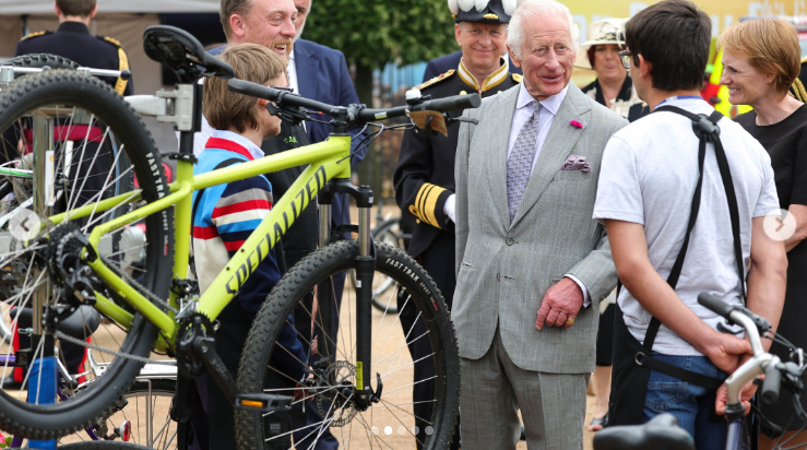 King Charles III happily chats with a vendor during his visit to St. Helier, Jersey on July 15, 2024. | Source: | Source: Instagram/theroyalfamily