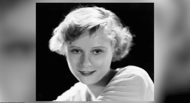 Promotional photo of Peg Entwistle in the late 1920s or early 1930s | Photo: YouTube/Facts Verse