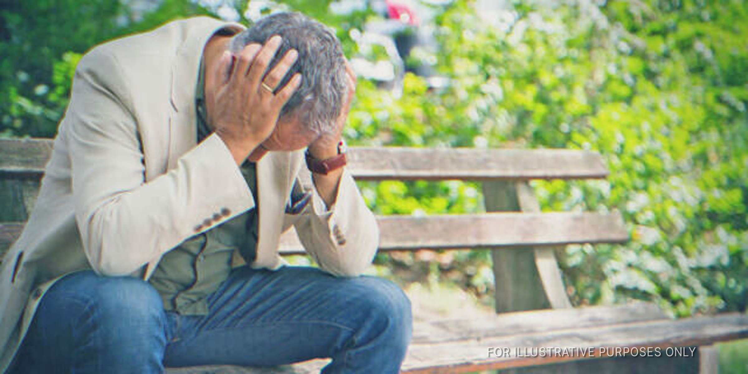 Man holding his head | Source: Getty Images