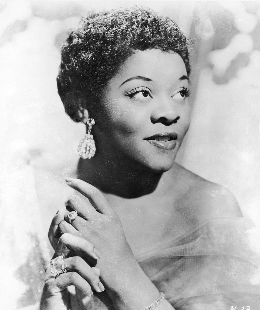 Studio portrait of American jazz singer Dinah Washington (1924 - 1963) | Photo: Getty Images