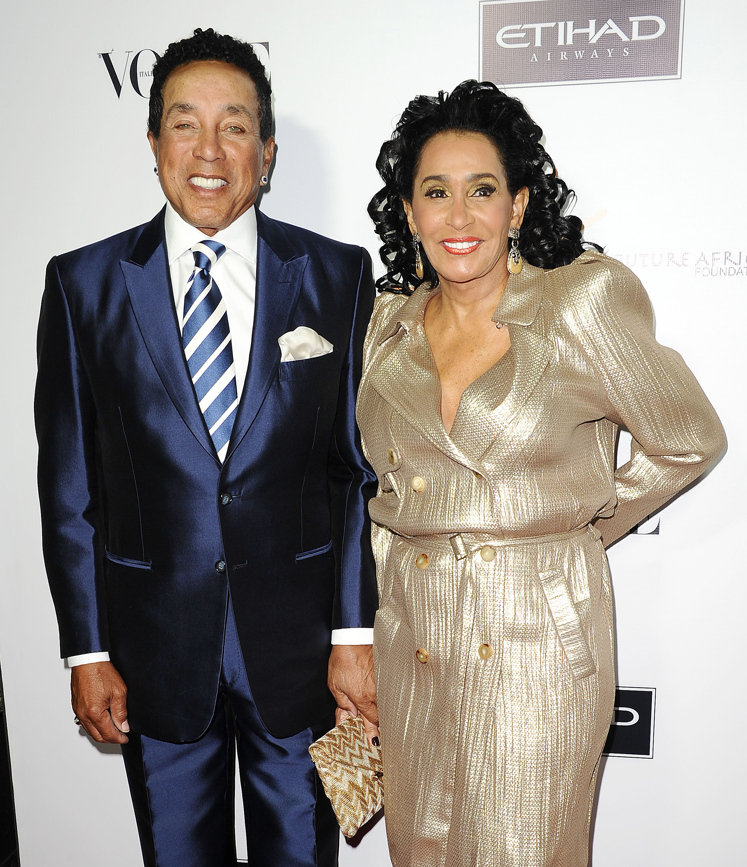 Smokey and Frances Robinson at the Dream For Future Africa Foundation gala on October 24, 2013, in Beverly Hills, California. | Source: Getty Images