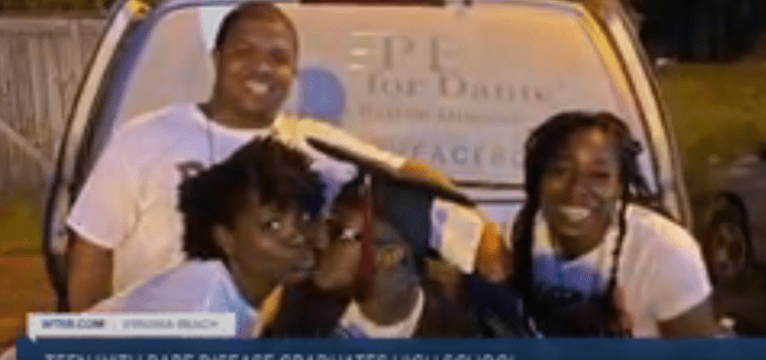 Dante with his family after hs graduation |Source: YouTube: WTKRNews