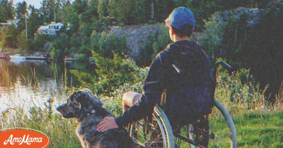 Patrick a dû utiliser un fauteuil roulant après être tombé dans les escaliers de l'orphelinat. | Source : Shutterstock