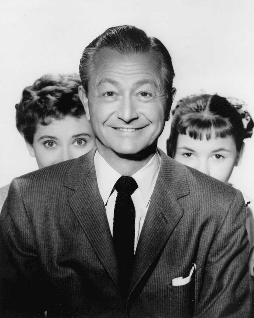 Photo of Elinor Donahue, Robert Young and Lauren Chapin from the television series "Father Knows Best" circa 1958. | Source: Wikimedia Commons