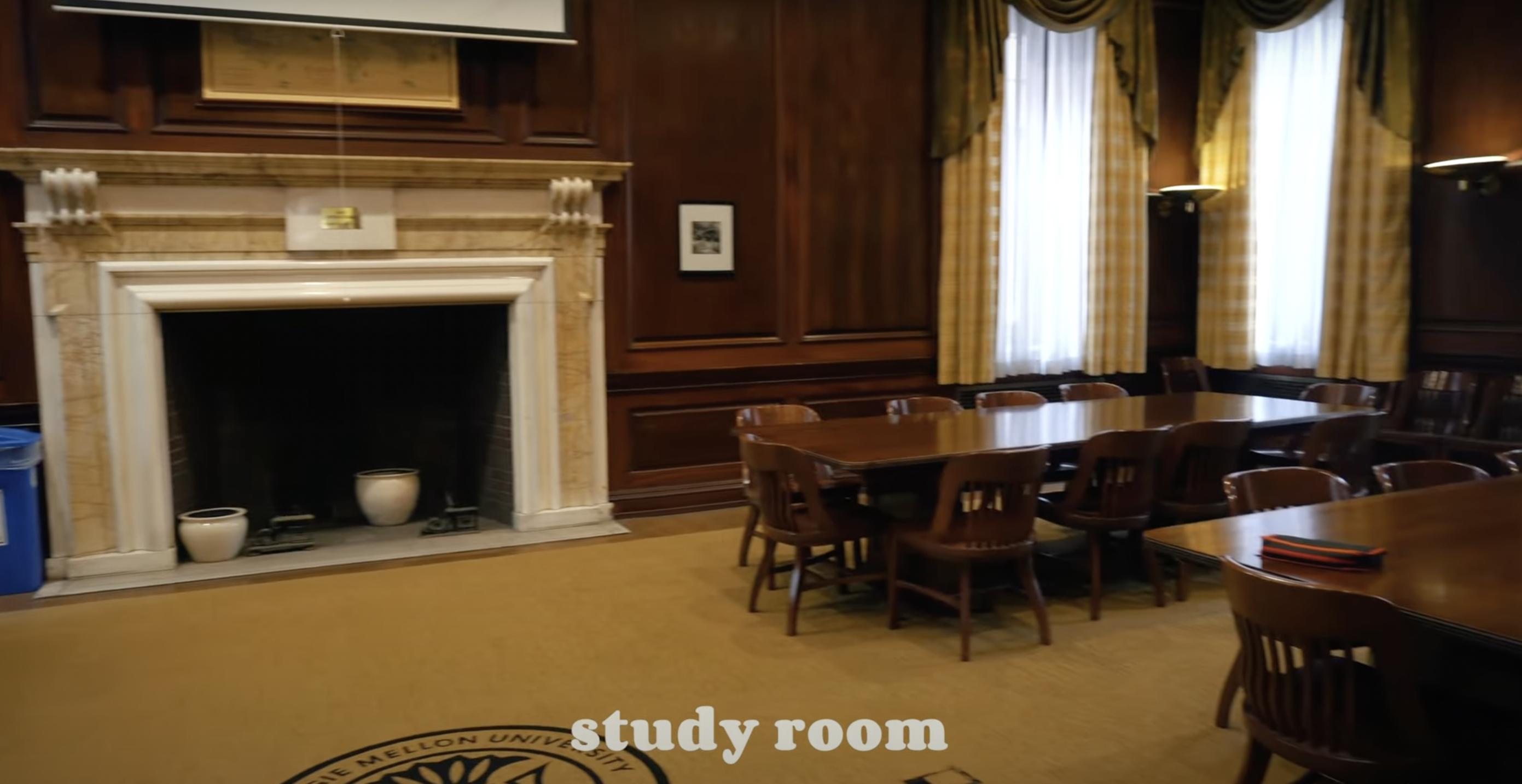 A tour of Carnegie Mellon University's freshmen dorms on May 28, 2022 | Source: YouTube/Deya Liao