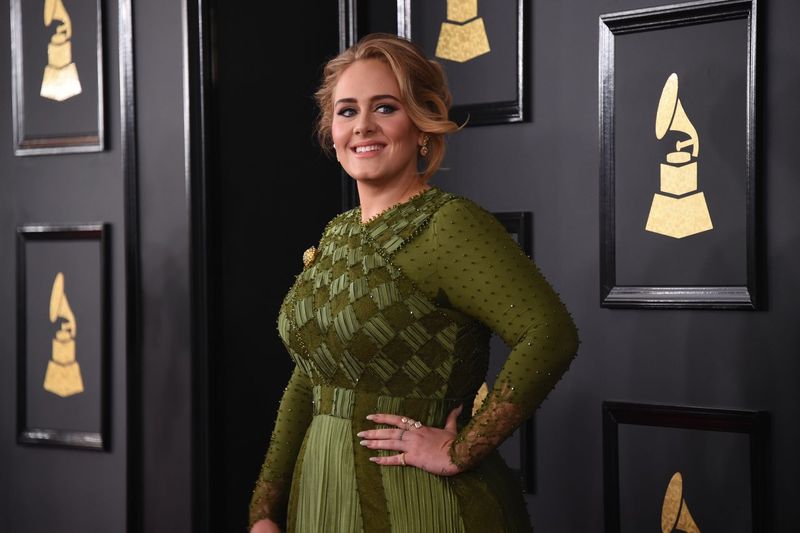 Adele on the Red Carpet at THE 59TH ANNUAL GRAMMY AWARDS on Sunday, Feb. 12 2017 | Photo: Getty Images
