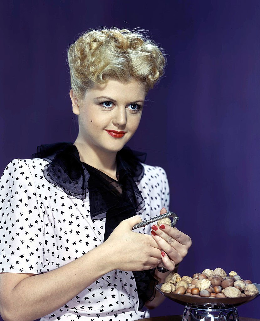 Angela Lansbury on "Murder She Wrote" 1954. |  Source: Getty Images 