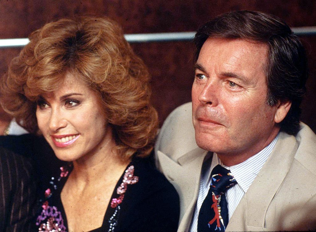 Stefanie Powers and Robert Wagner from "Hart to Hart" pictured from circa 1987 | Photo: Getty Images