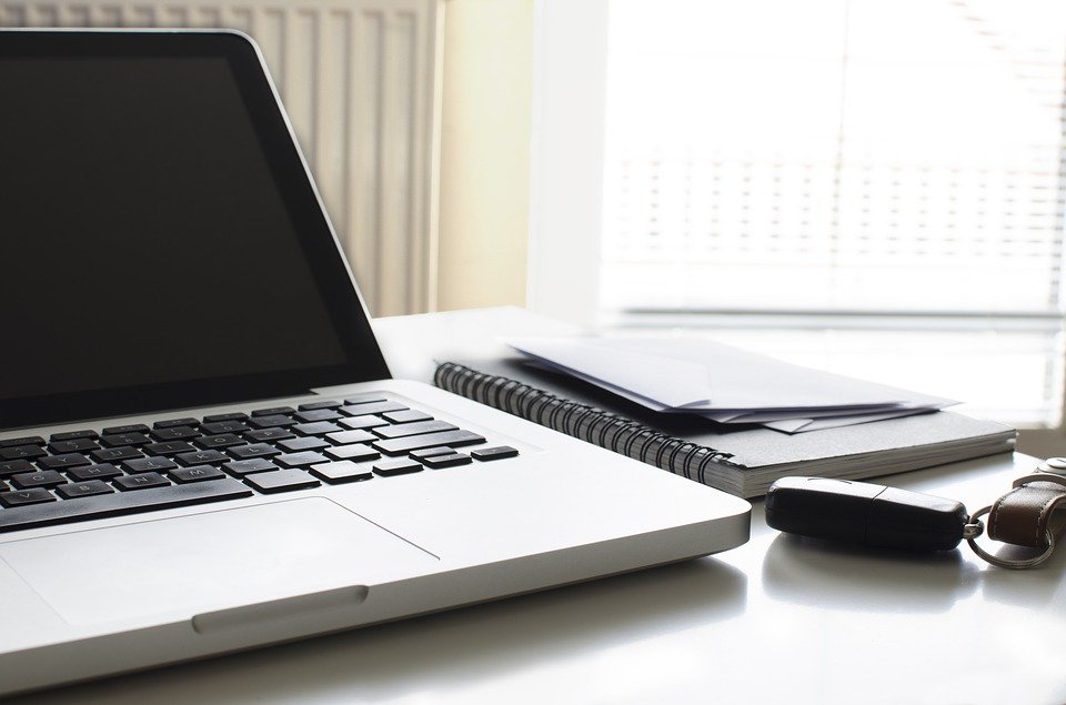 Un bureau aéré. | Photo : Pixabay