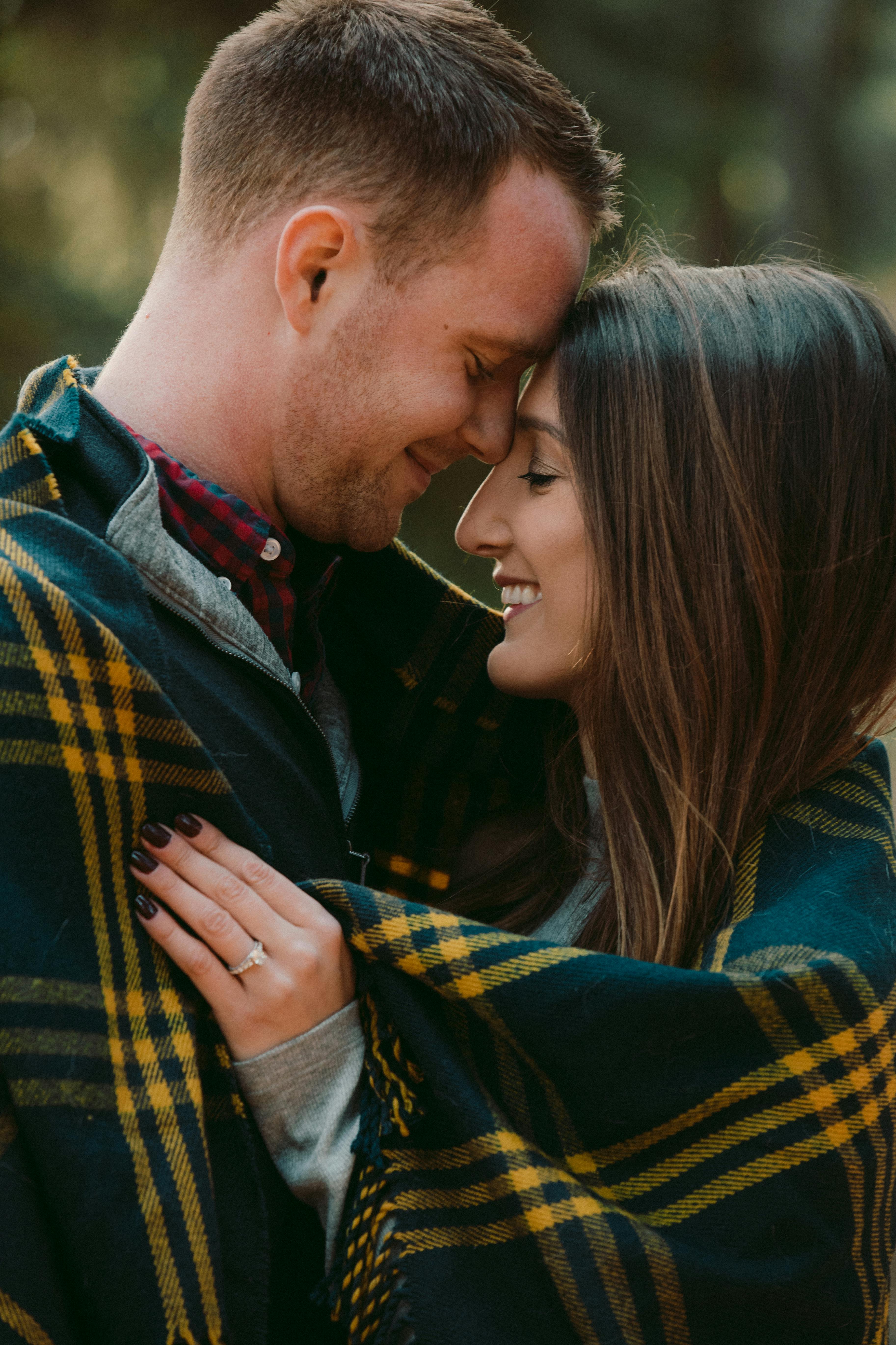 A happy couple | Source: Pexels