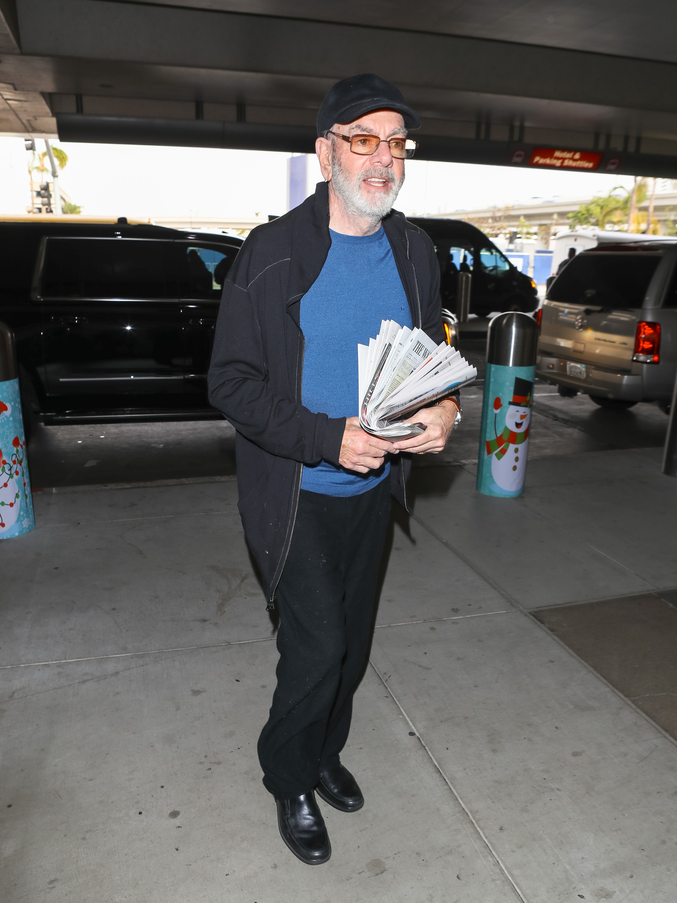 The singer is seen at Los Angeles International Airport on November 19, 2018 | Source: Getty Images