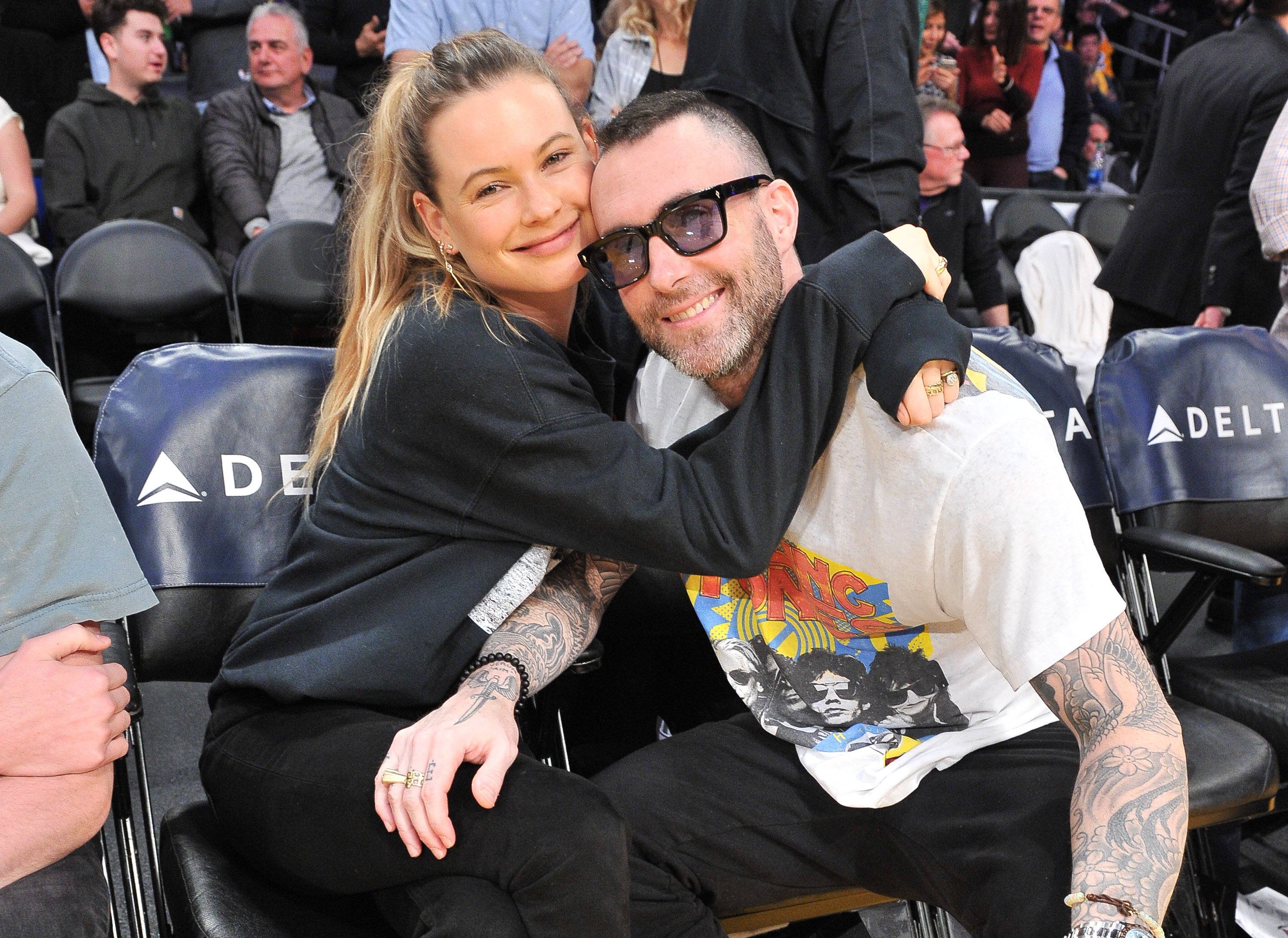 Adam Levine and Behati Prinsloo attend a basketball game between the Los Angeles Lakers and the Dallas Mavericks at Staples Center on December 01, 2019 in Los Angeles, California | Source: Getty Images