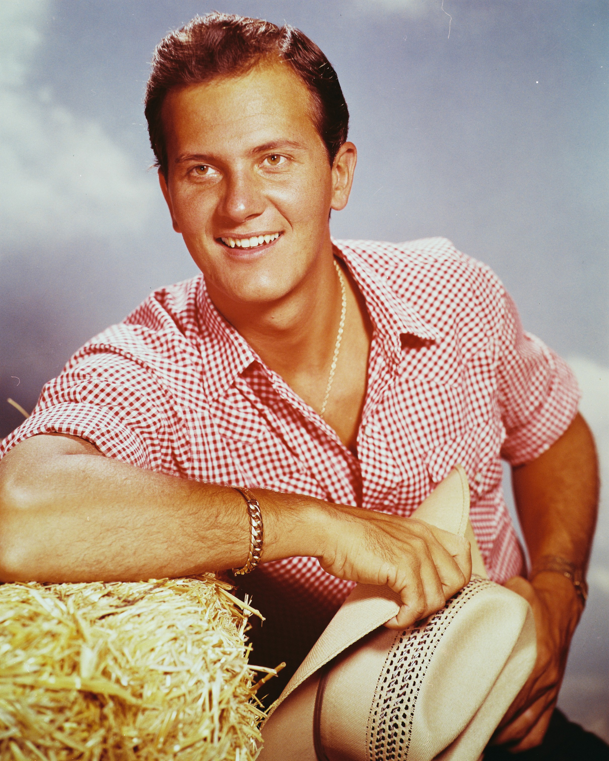 Pat Boone photographed in 1960 | Source: Getty Images