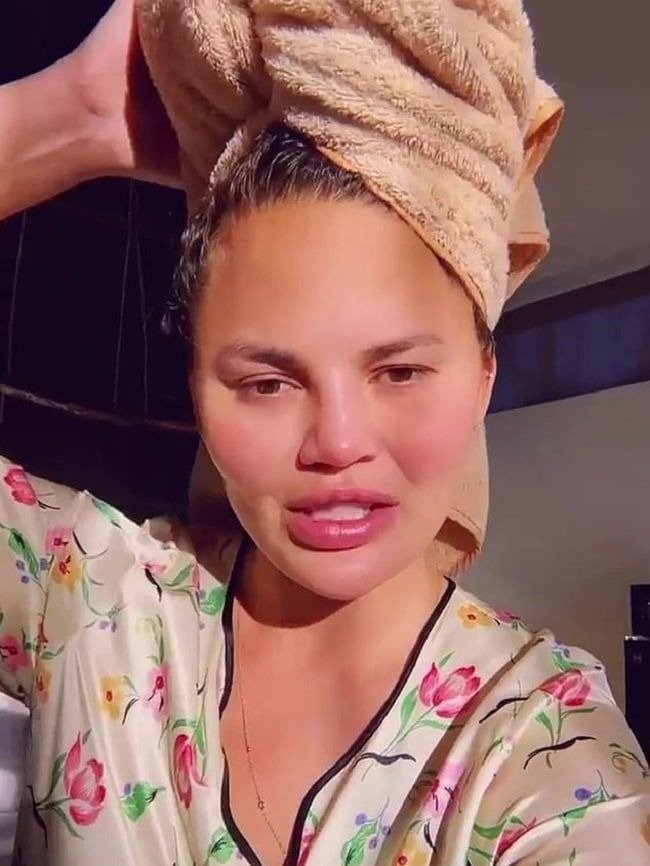 Chrissy Teigen talking to her fans on Instagram after finally being able to take a shower following her September pregnancy loss. I Image: Instagram/ chrissyteigen