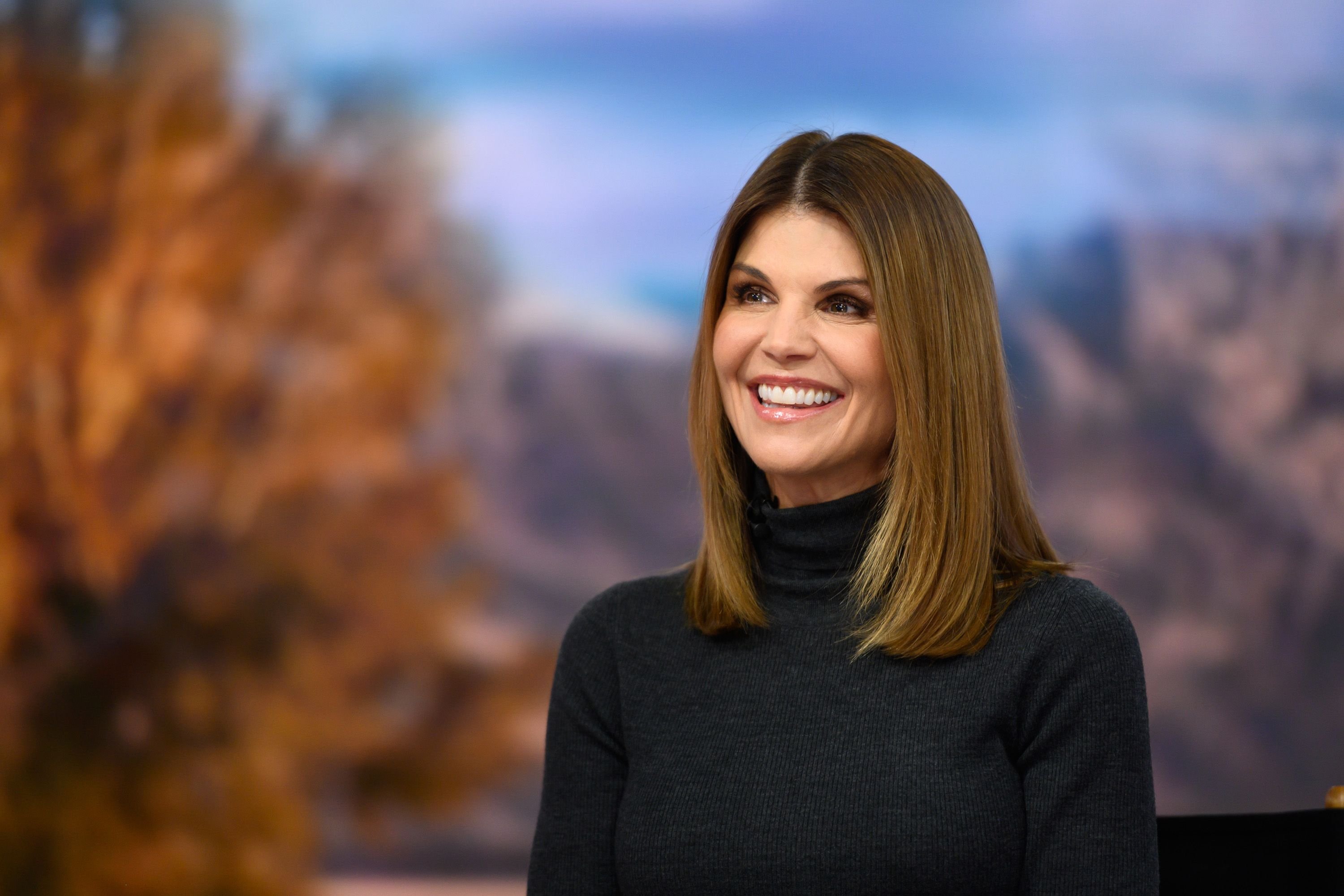 Lori Loughlin at Today - Season 68 on Thursday, February 14, 2019 | Photo: Getty Images