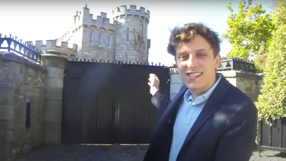 The Irish star's castle home from a video dated October 22, 2011. | Source: YouTube/ohianjo