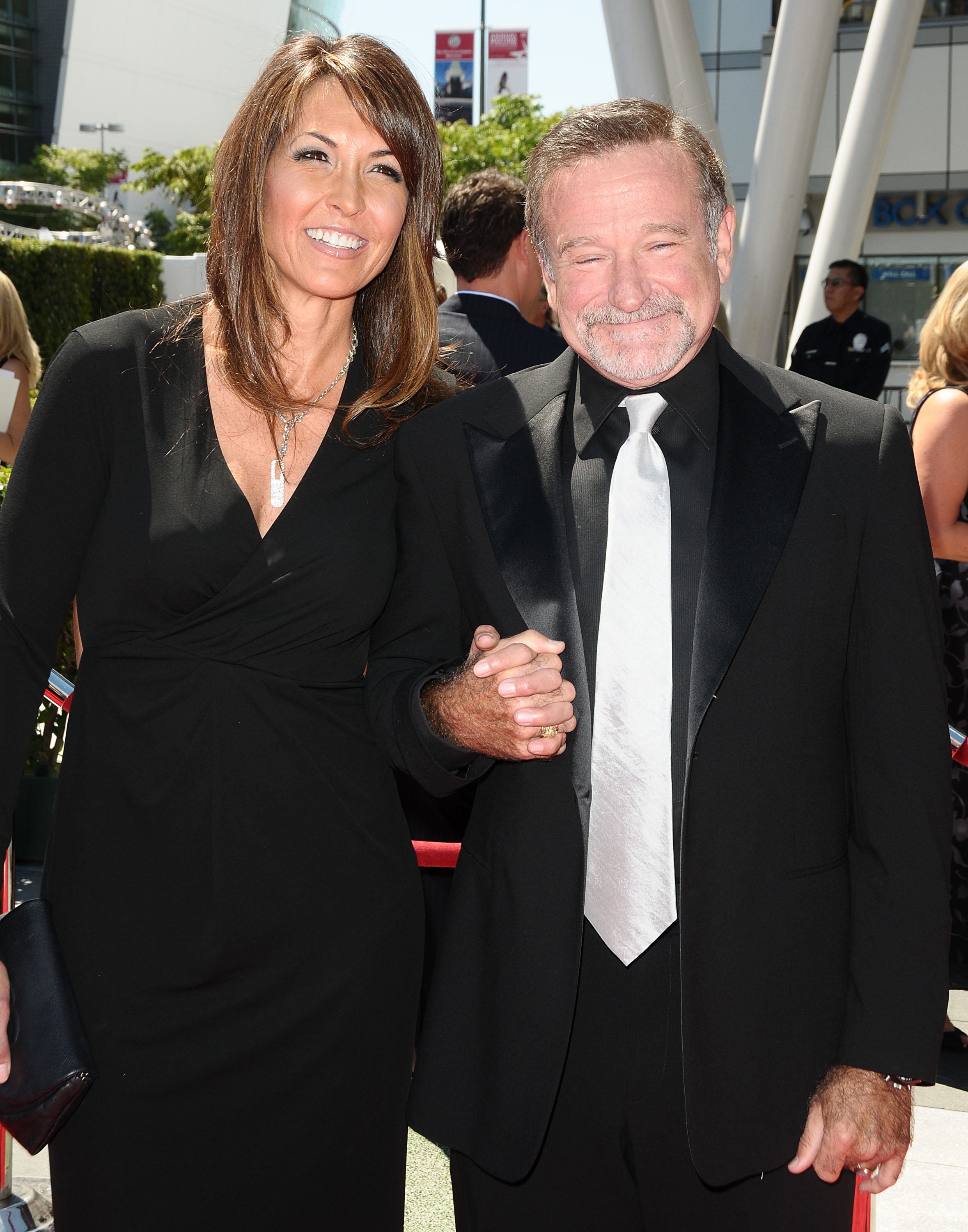  Robin Williams and Susan Schneider attend the 2010 Creative Arts Emmy Awards at Nokia Plaza L.A. LIVE on August 21, 2010 in Los Angeles, California. | Source: Getty Images