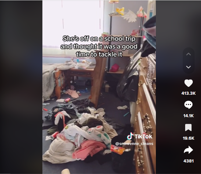 Snowenne's teen daughter's dirty room | Source: tiktok.com/@snowenne_cleans