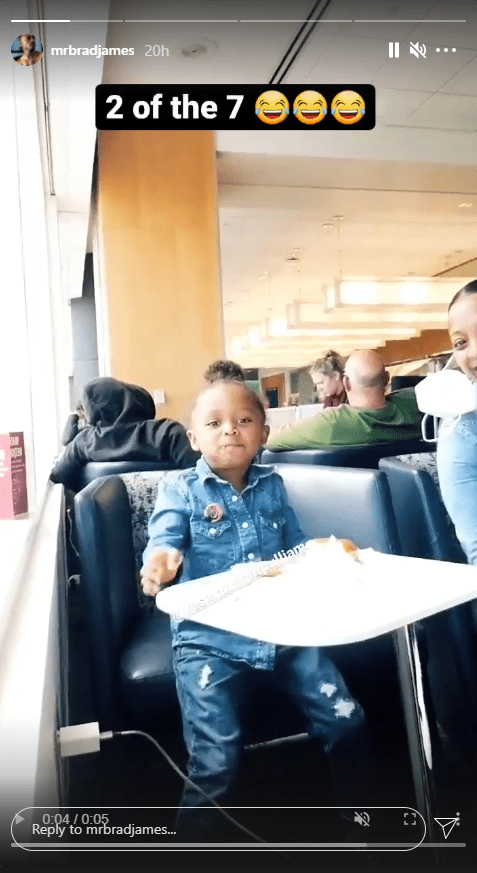 Keshia Knight Pulliam's daughter, Ella during a dinner date with her and her fiancé Brad James | Photo: Instagram.com/mrbradjames