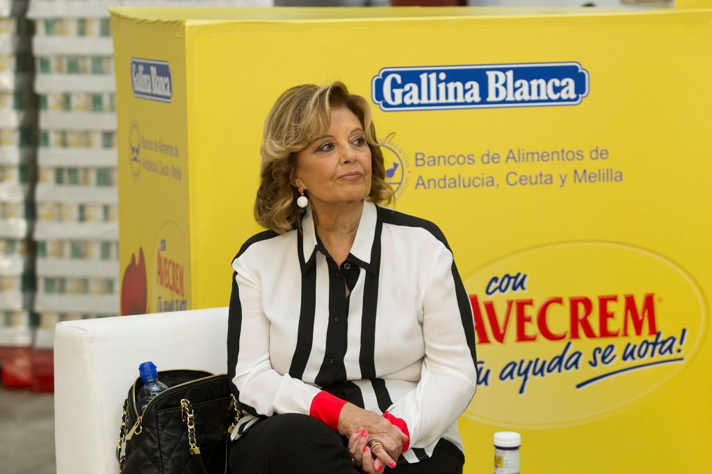 María Teresa Campos en la campaña benéfica "Con Avecrem, tu ayuda se nota", el 20 de mayo de 2014 en Málaga, España. | Foto: Getty Images