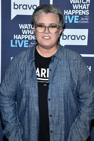 Rosie O'Donnell posing for a photo. | Photo: Getty Images.