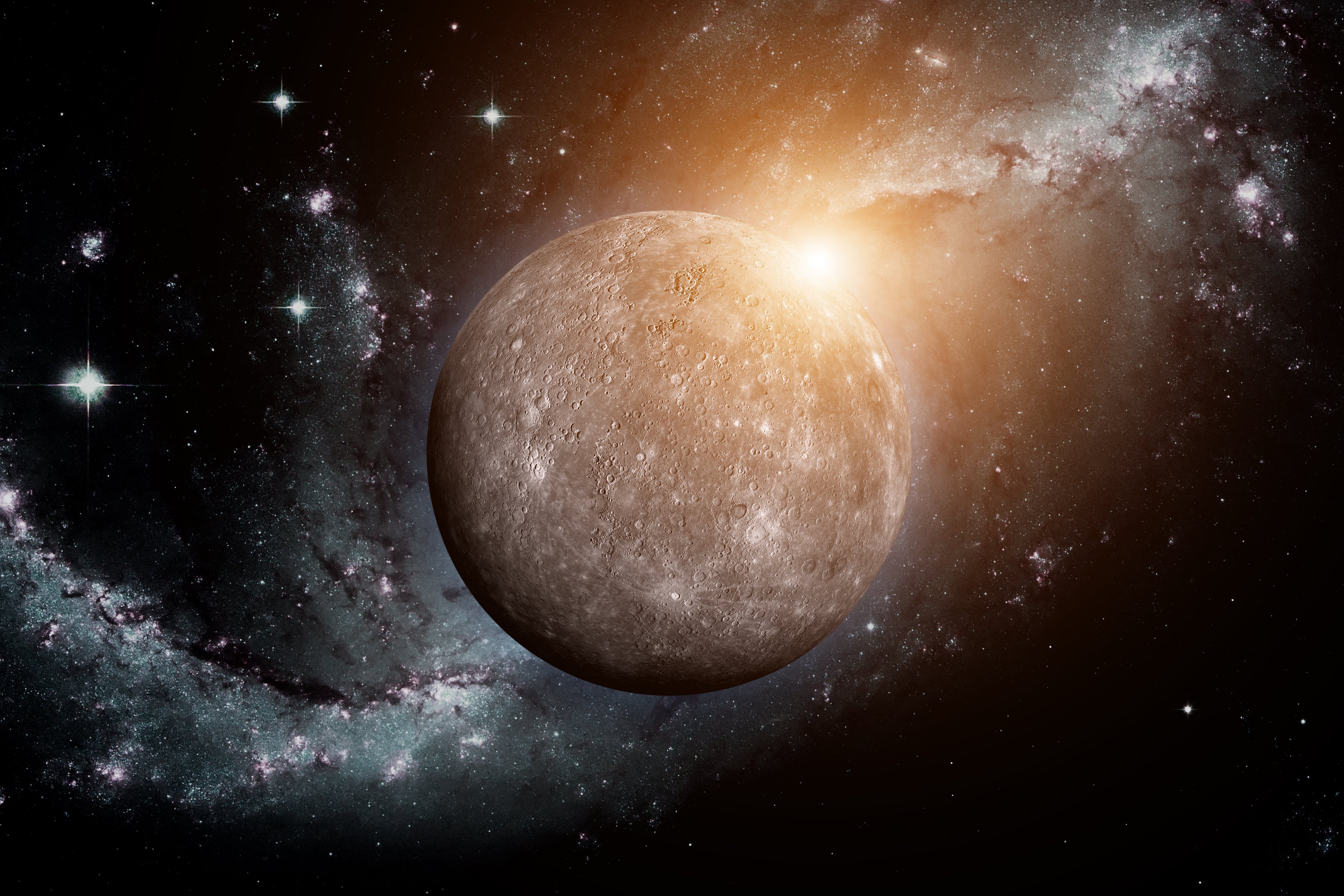 Mercurio, el planeta más pequeño del sistema solar. Elementos de la imagen provistos por NASA. | Fuente: Shutterstock