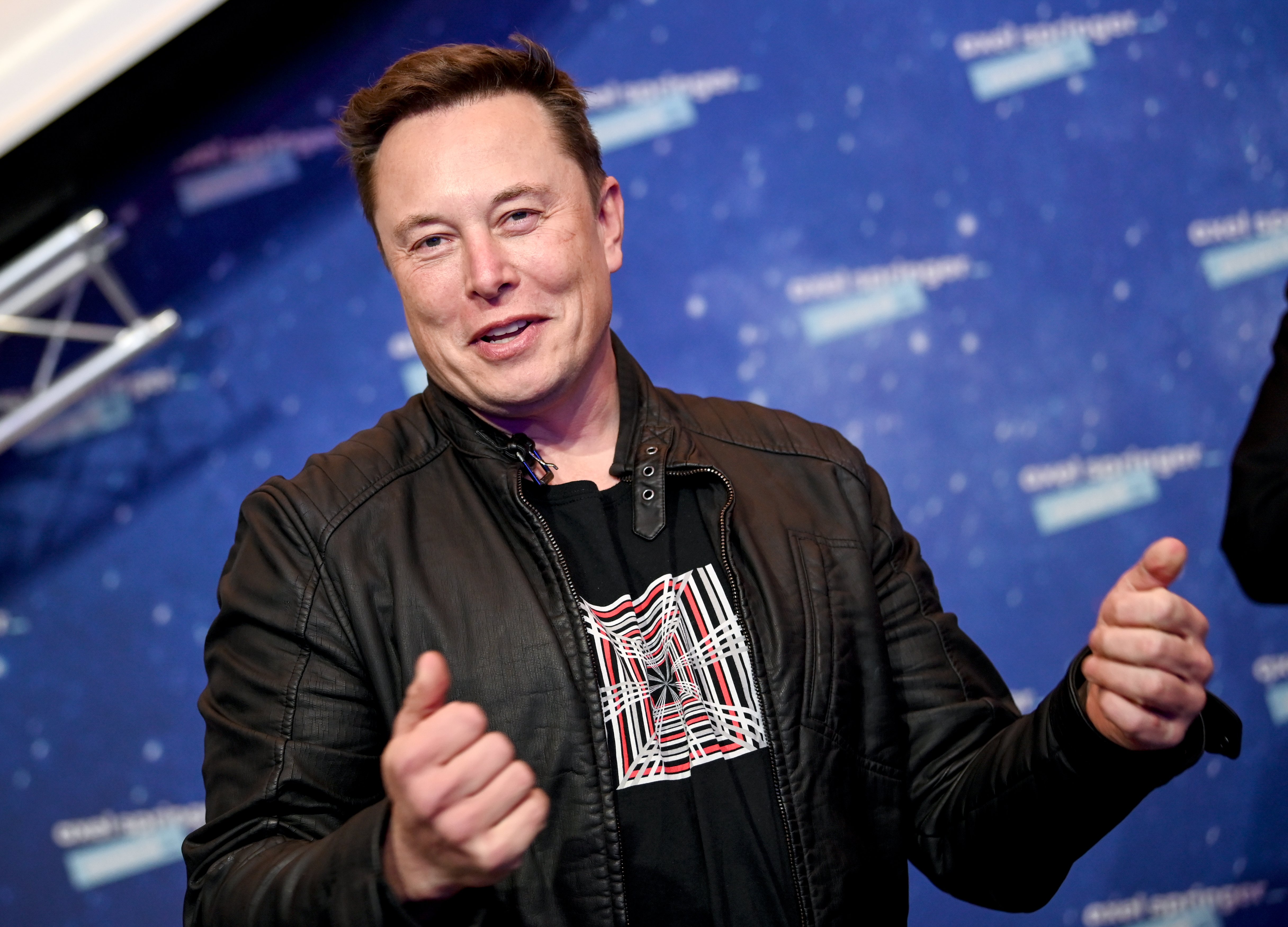 Elon Musk arrives on the red carpet for the Axel Springer Award in Berlin, Germany, on December 1, 2020 | Source: Getty Images