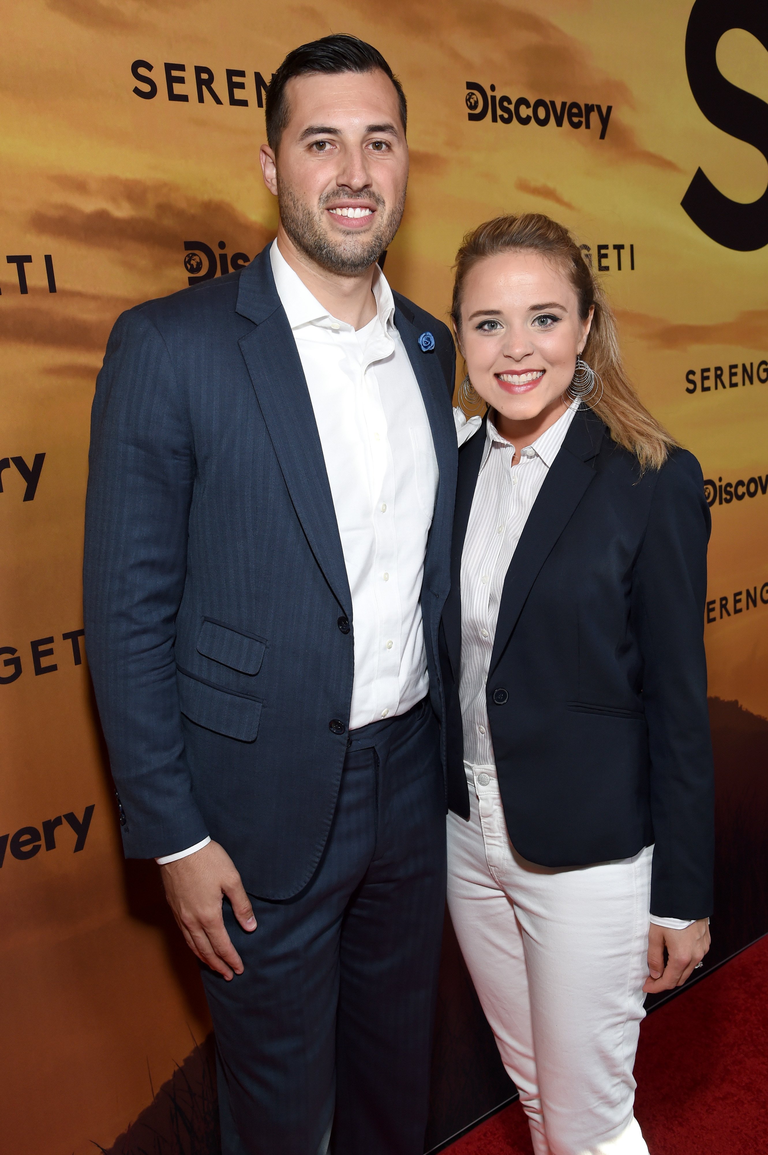 Jeremy Vuolo and Jinger Duggar attend the premiere of "Serengeti" in Beverly Hills, July, 2019. | Photo: Getty Images.
