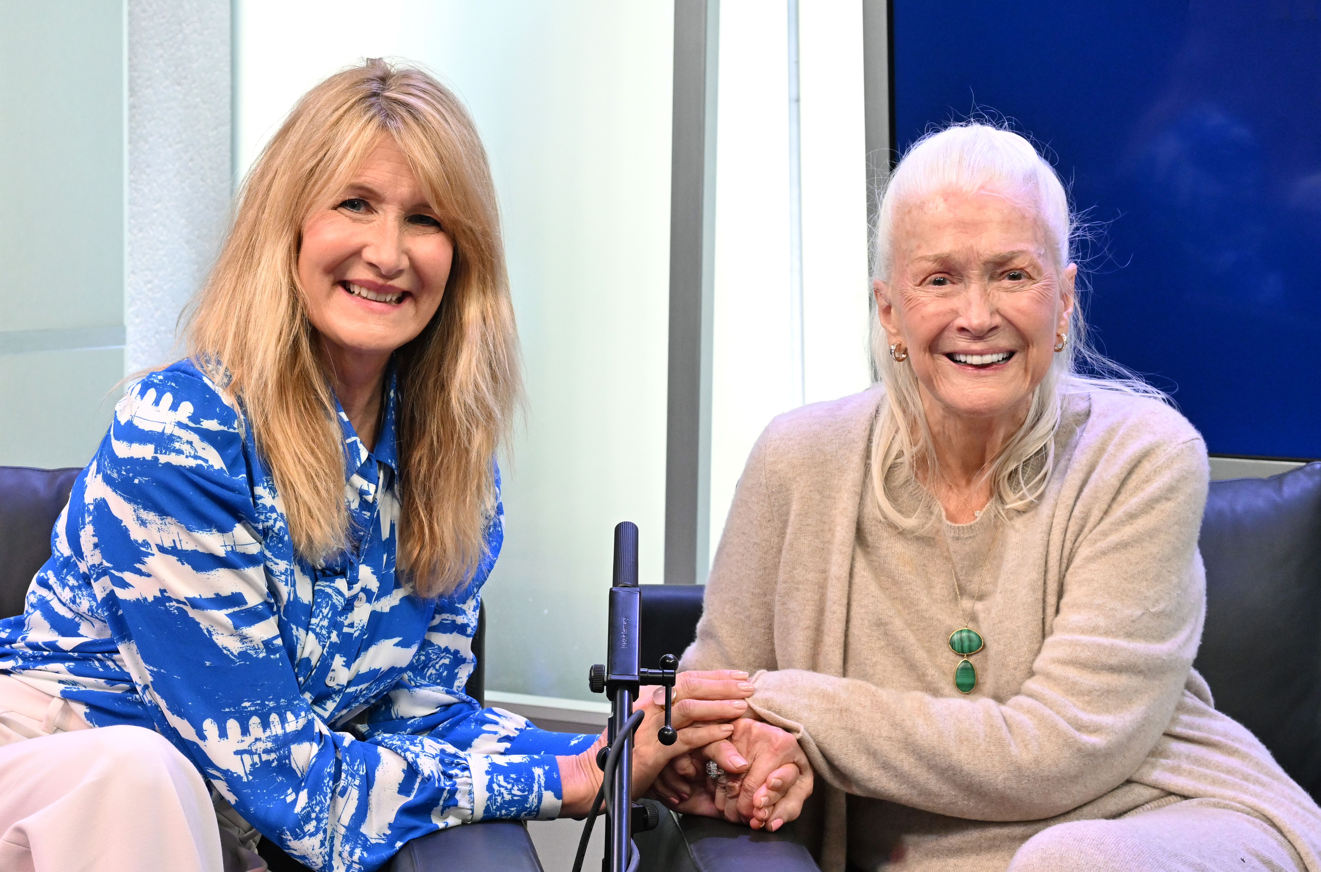 Diane Ladd and Laura Dern at SiriusXM Studios on April 24, 2023 | Source: Getty Images