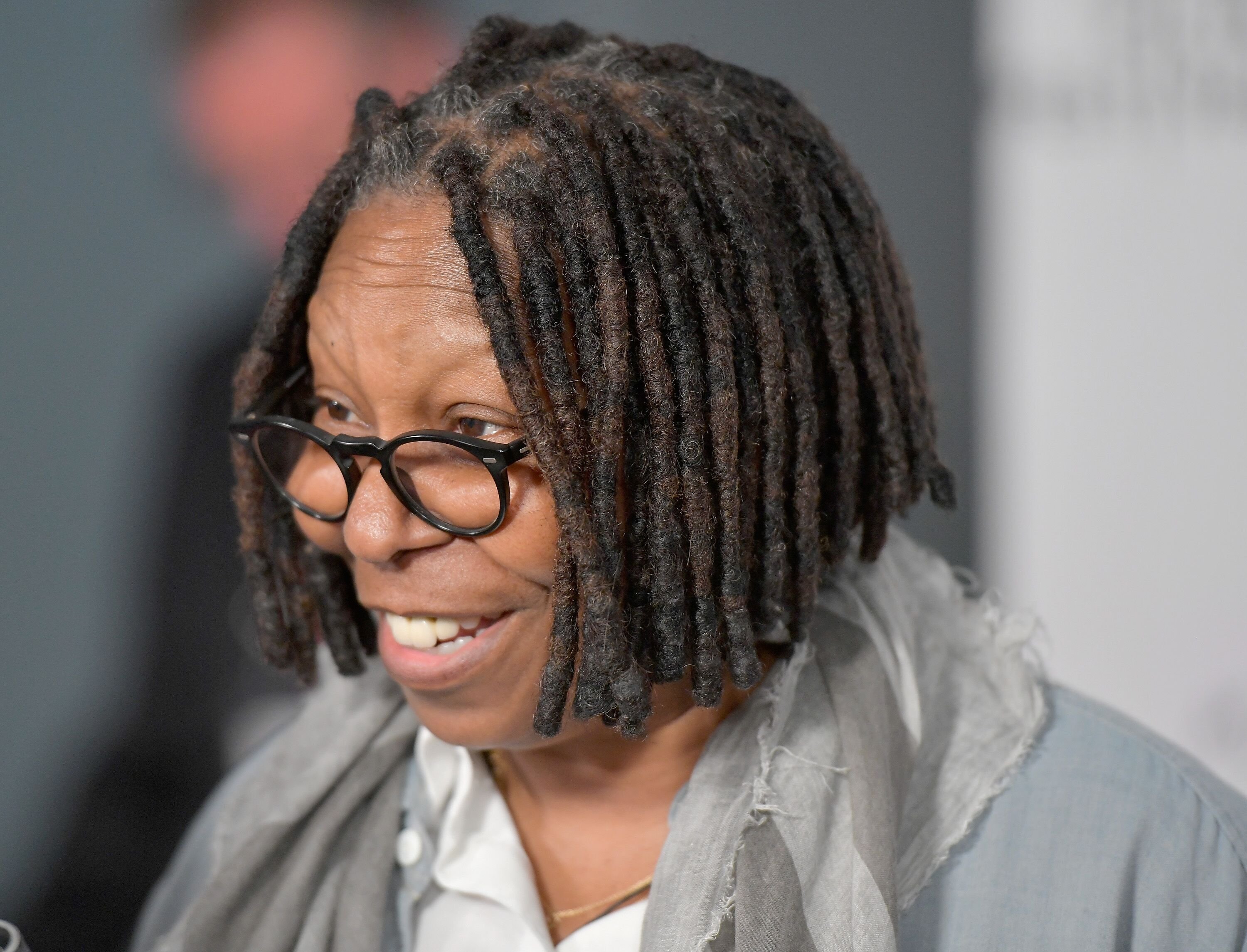 Host, actress Whoopi Goldberg, speaks at Chicken Coupe during Food Network & Cooking Channel New York City Wine & Food Festival presented by FOOD & WINE at The Loeb Boathouse | Photo: Getty Images