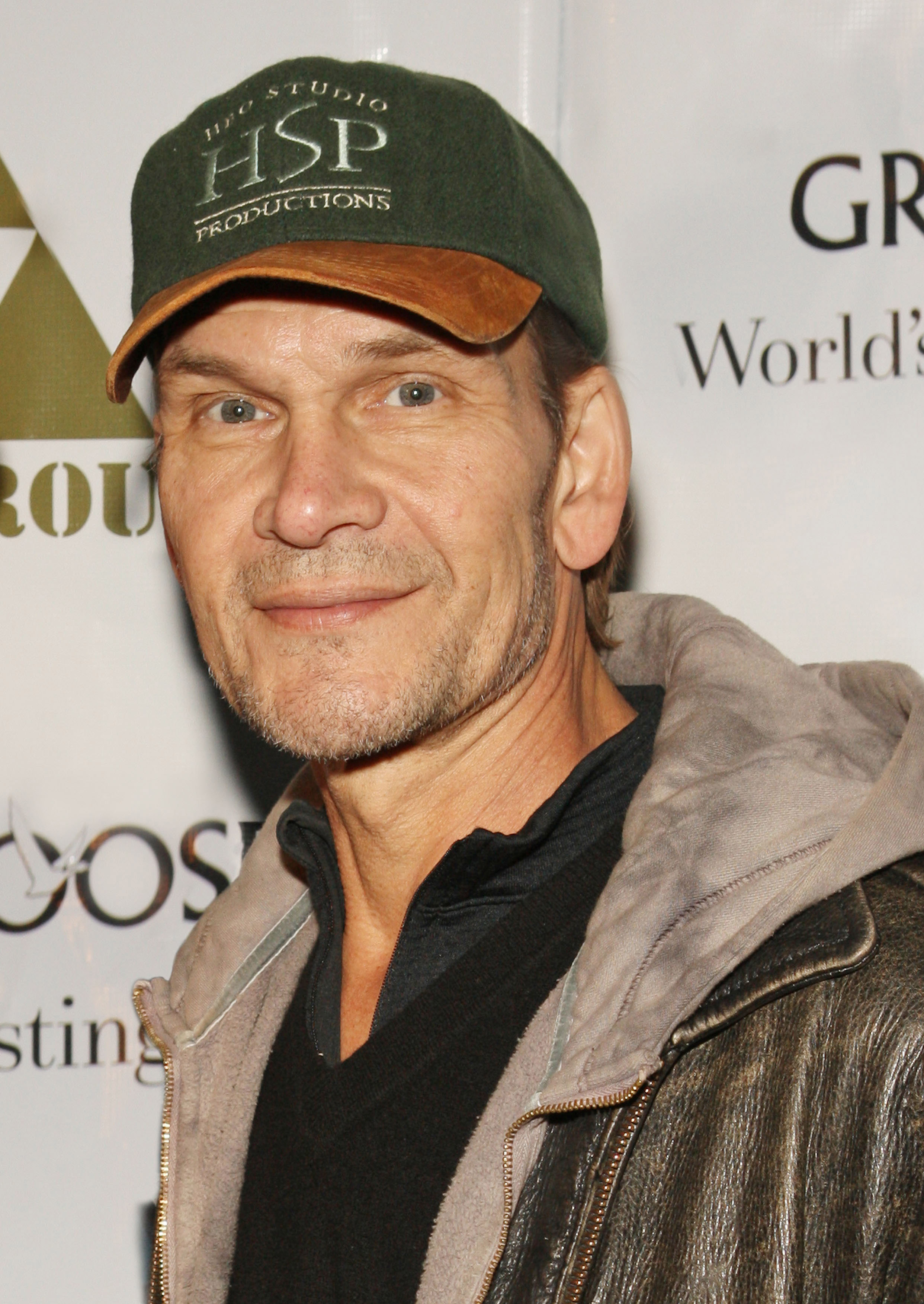 Patrick Swayze attends "The Beast Wrap" party in Chicago, Illinois on November 23, 2008 | Source: Getty Images