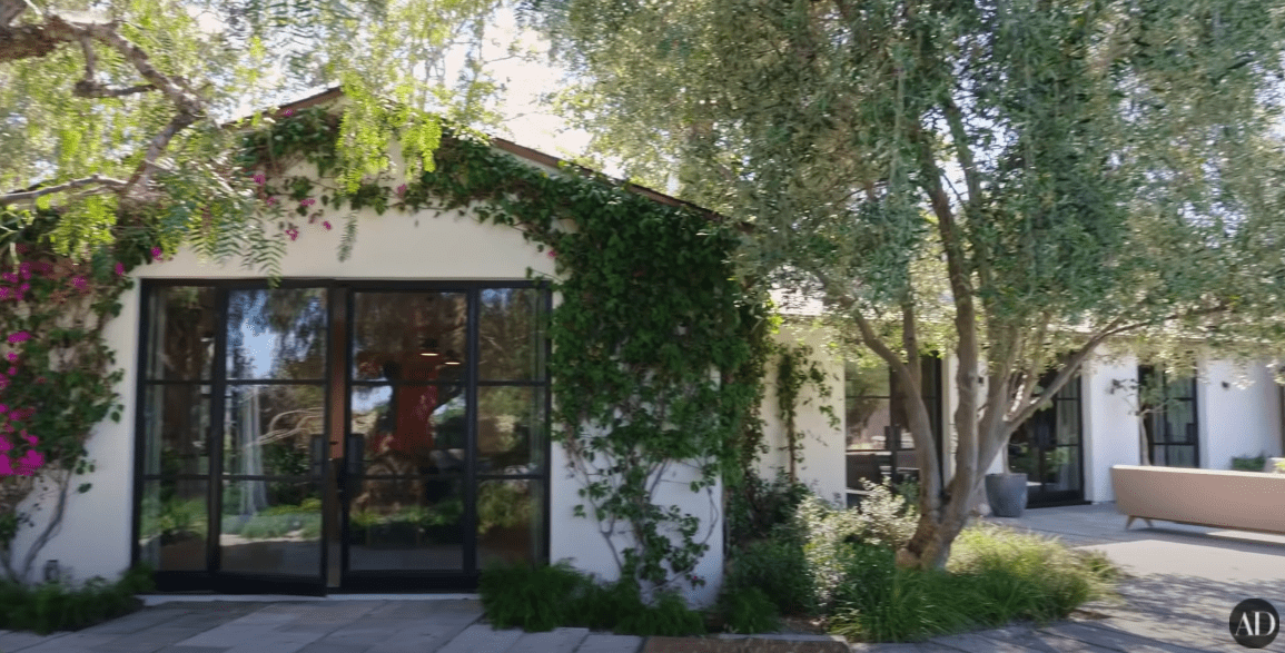 Inside Ben Affleck & Jennifer Garner’s 31.9M Family Home Where They