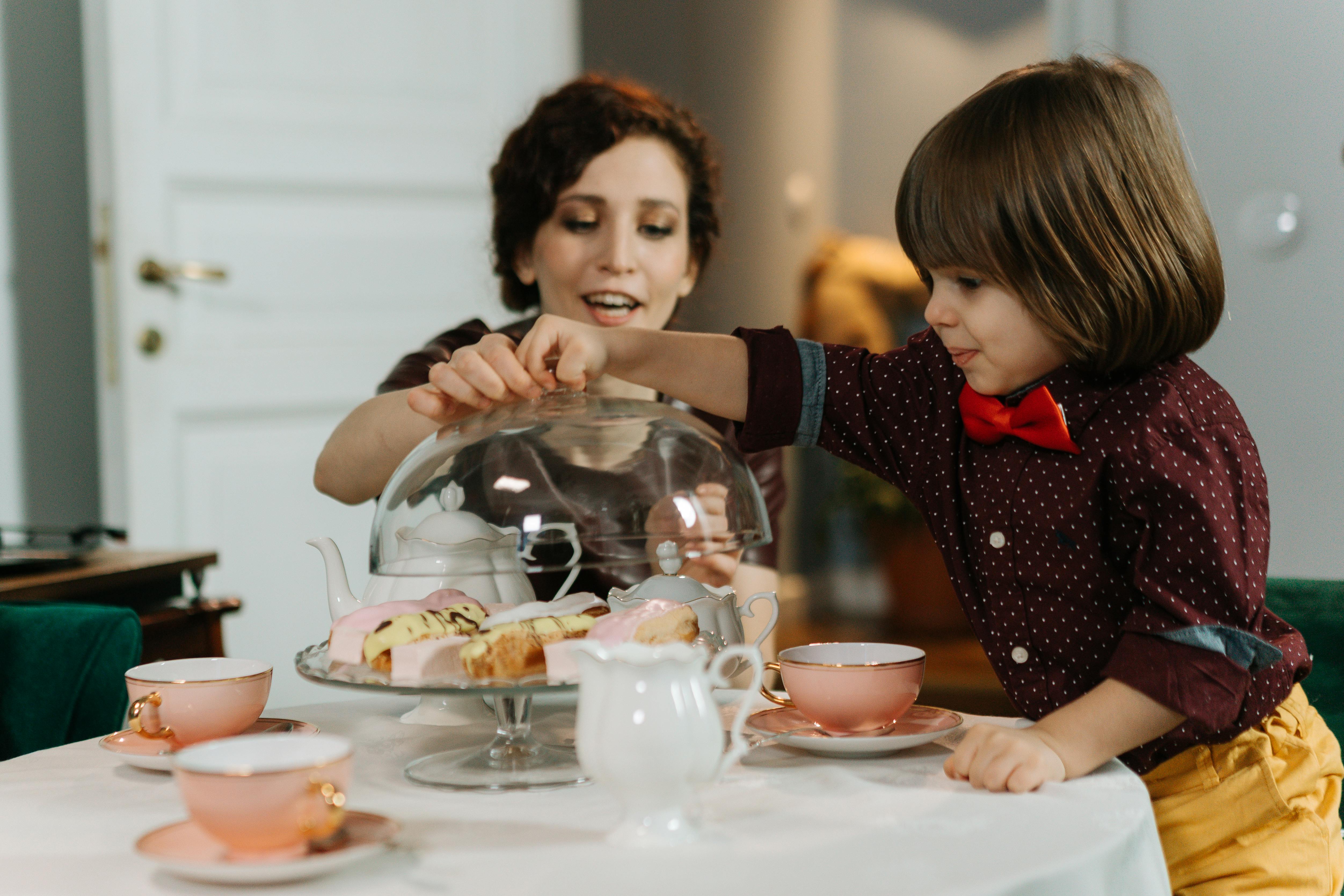 Nanny taking care of a kid | Source: Pexels