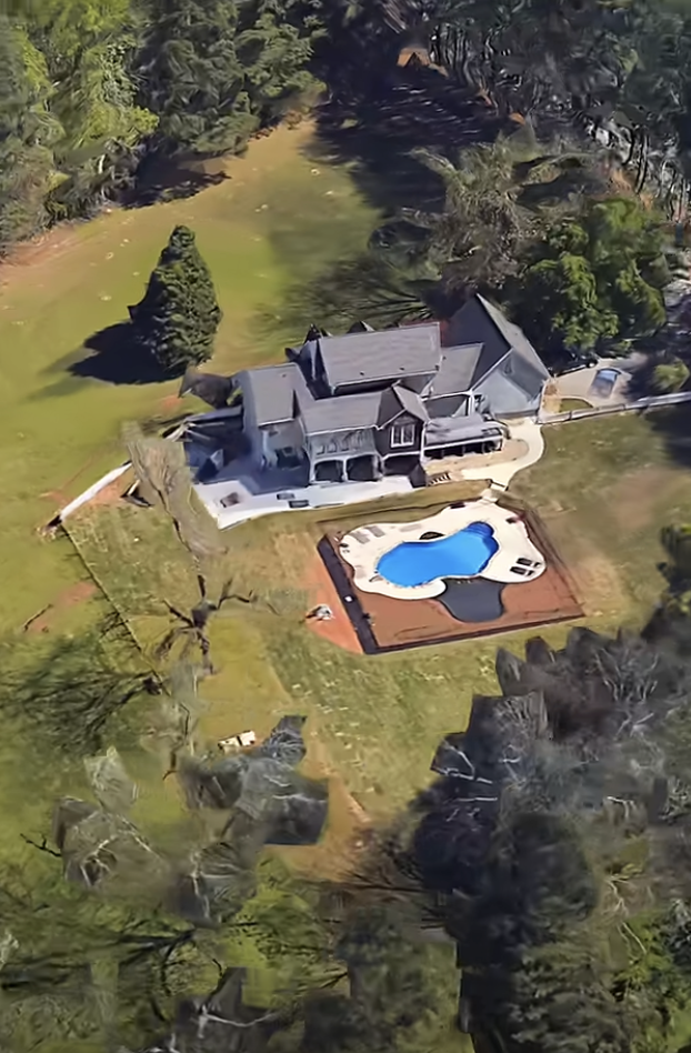 A view of Millie Bobby Brown Bongiovi's farm from a post dated May 18, 2025. | Source: YouTube/ Flycam Google Earth