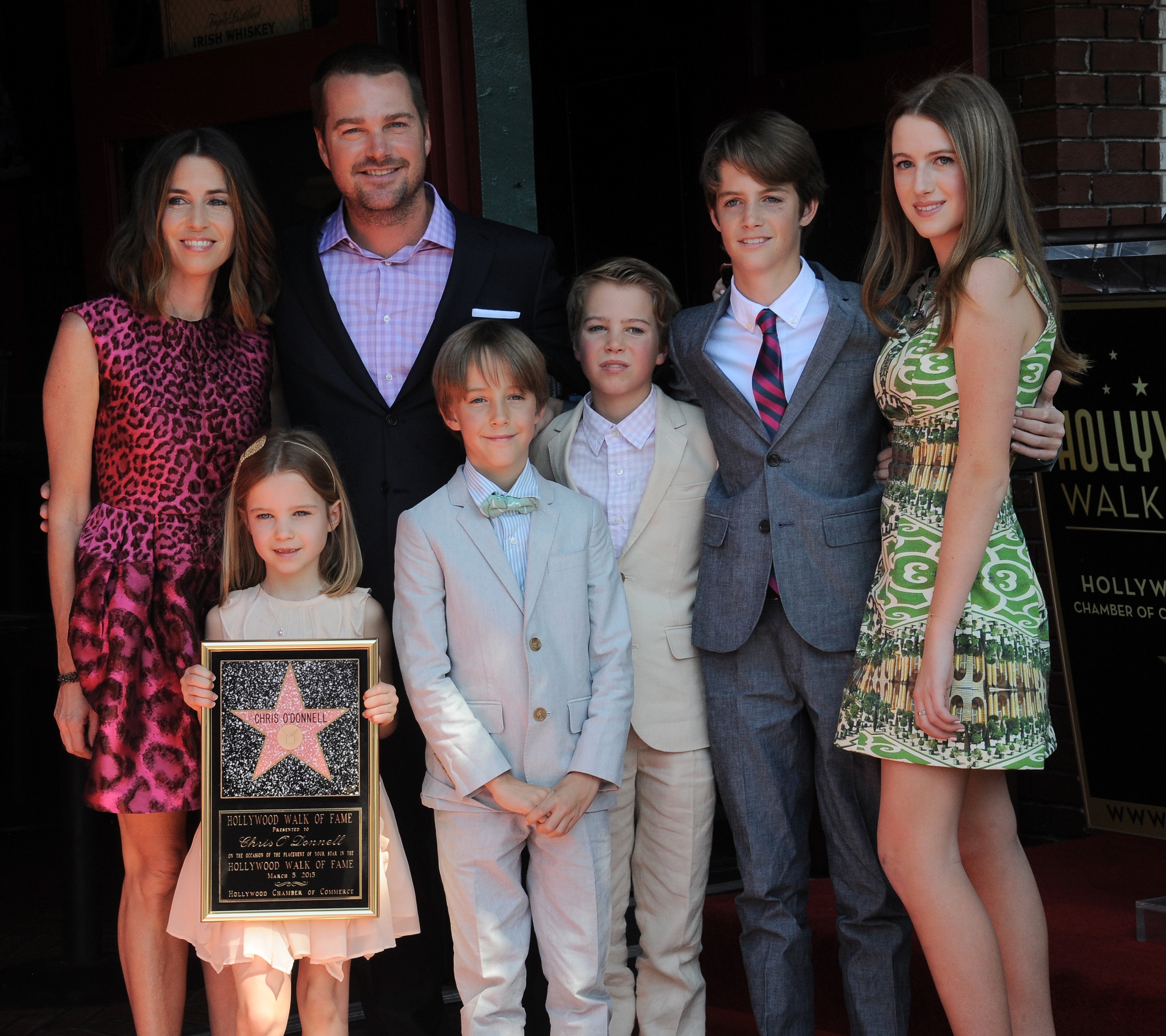 Chris O'Donnell stands with his family while being honored on the Hollywood Walk Of Fame on March 5, 2015 in Hollywood, California. | Source: Getty Images