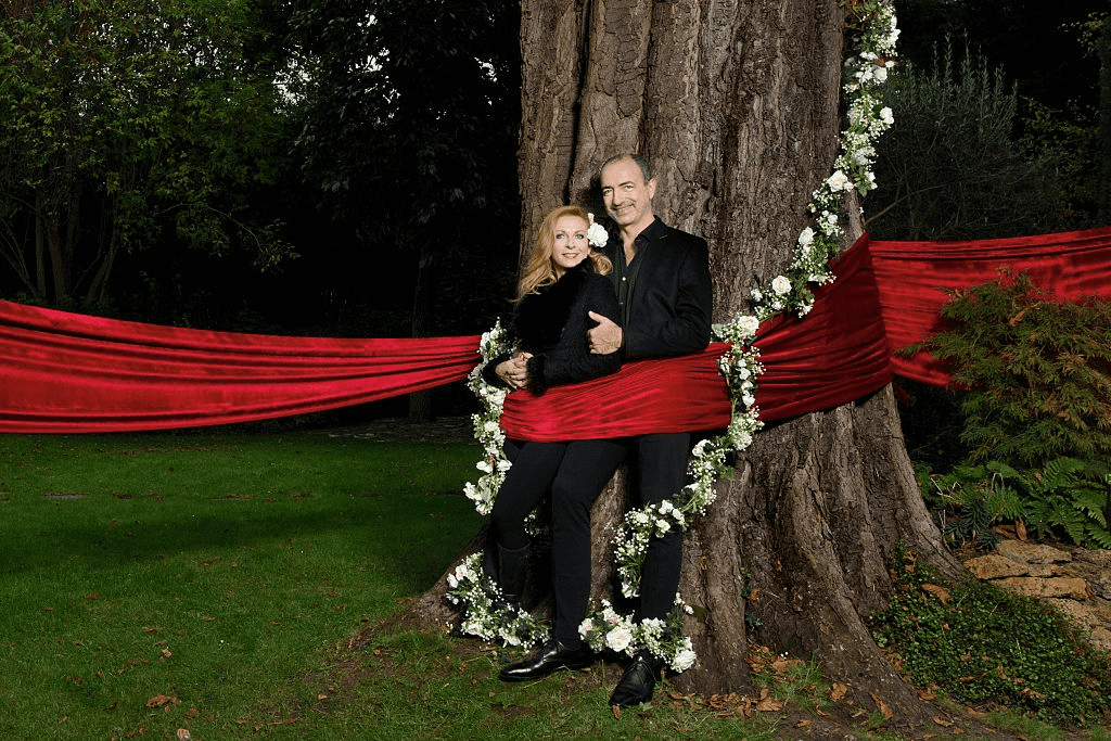 Les chanteurs de musique classique Natalie Dessay et Laurent Naouri sont photographiés pour Paris Match le 19 octobre 2015 à Paris, France. | Photo : Getty Images Les chanteurs de musique classique Natalie Dessay et Laurent Naouri sont photographiés pour Paris Match le 19 octobre 2015 à Paris, France. | Photo : Getty Images