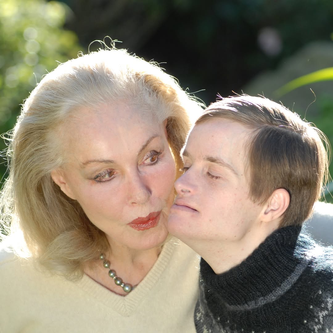 Julie Newmar and her son from a post dated January 25, 2024. | Source: Instagram/julienewmarofficial
