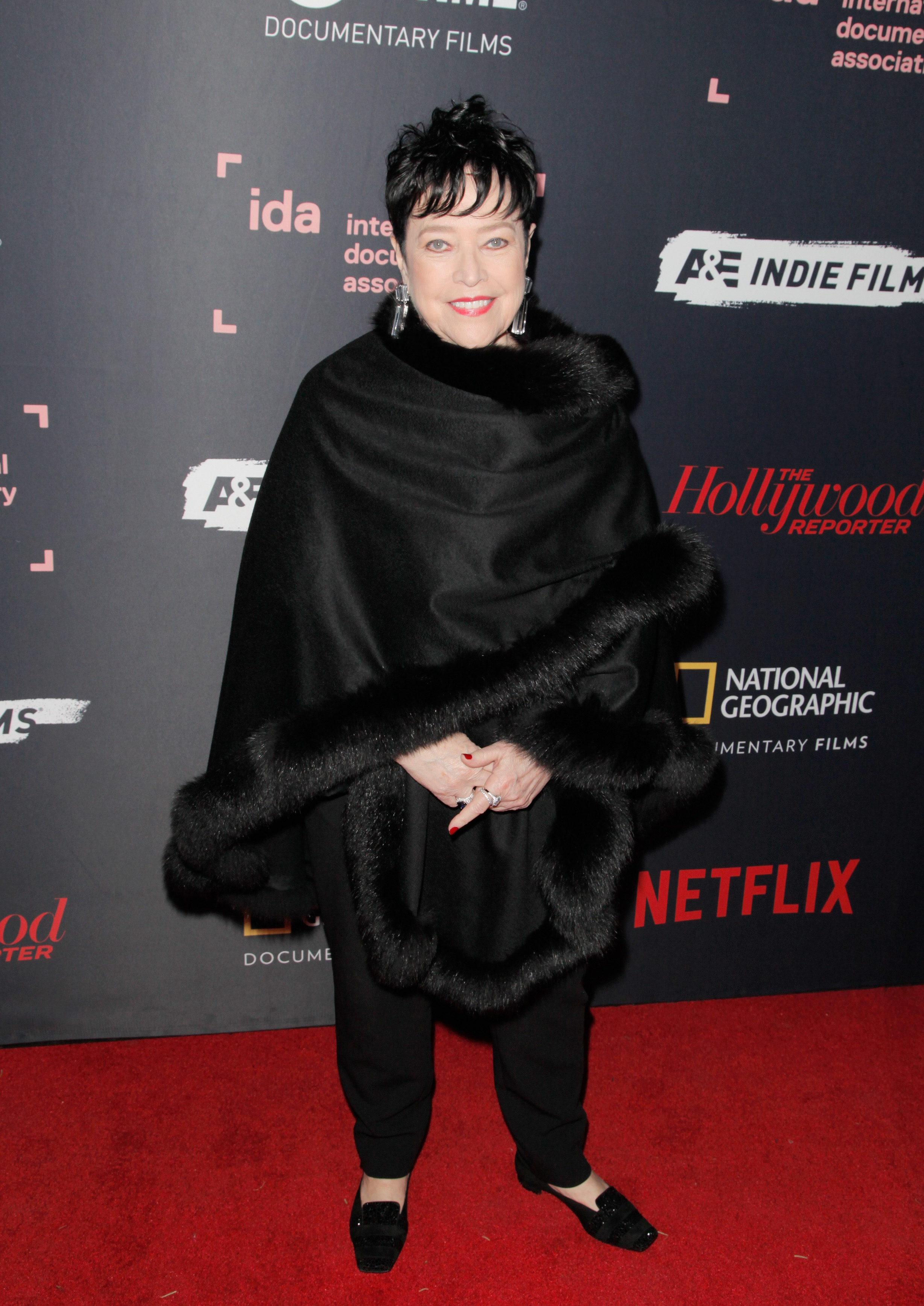 Kathy Bates attends the 2018 IDA Documentary Awards in Los Angeles, California. | Source: Getty Images