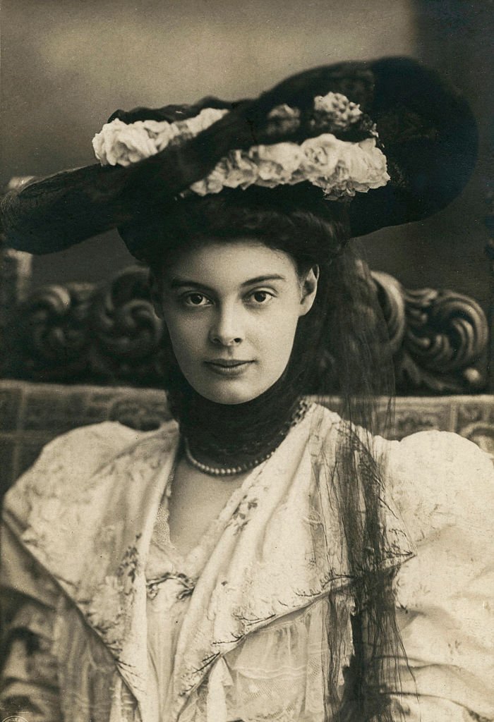 Duchesse Cecilie de Mecklembourg-Schwerin (1886-1954), princesse héritière de Prusse, née à Schwerin (Allemagne). Californie. 1905. | Photo: Getty Images