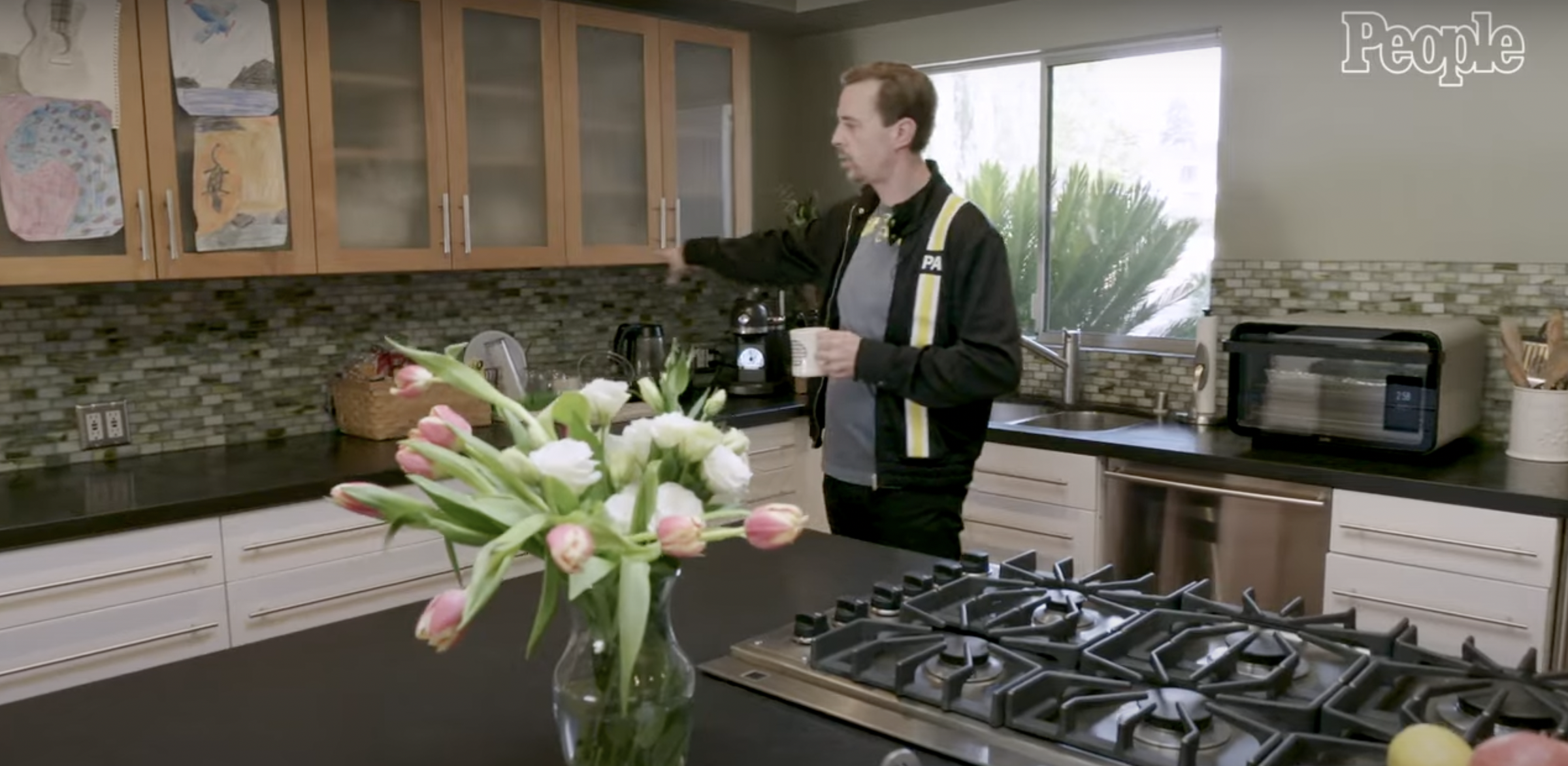 Inside Sean Murray's home from a video dated March 15, 2021. | Source: YouTube/People