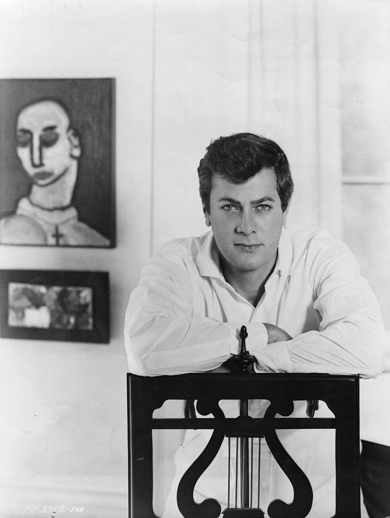 Studio portrait of Tony Curtis, taken in the mid 1950s | Source: Getty Images