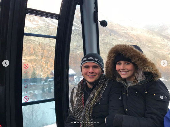 Prince Jackson and his beloved posing during what appears to be a ski trip, posted on March 23, 2022. | Source: Instagram/princejackson