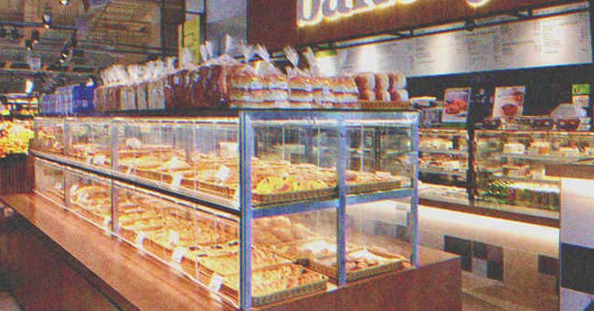 Mostradores de comida en una panadería | Shutterstock