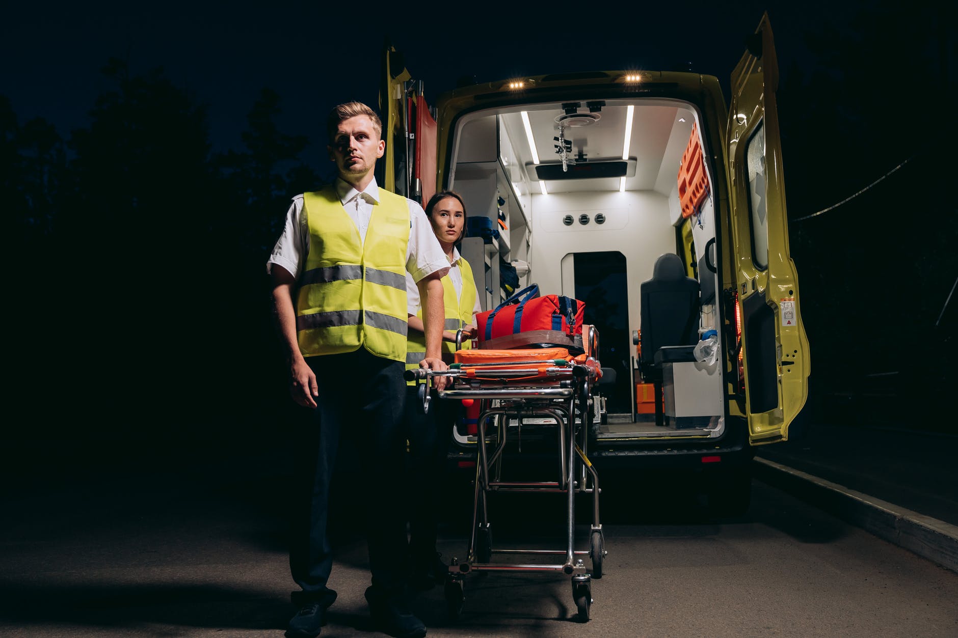 The paramedics told the adults to follow them to the hospital. | Source: Pexels