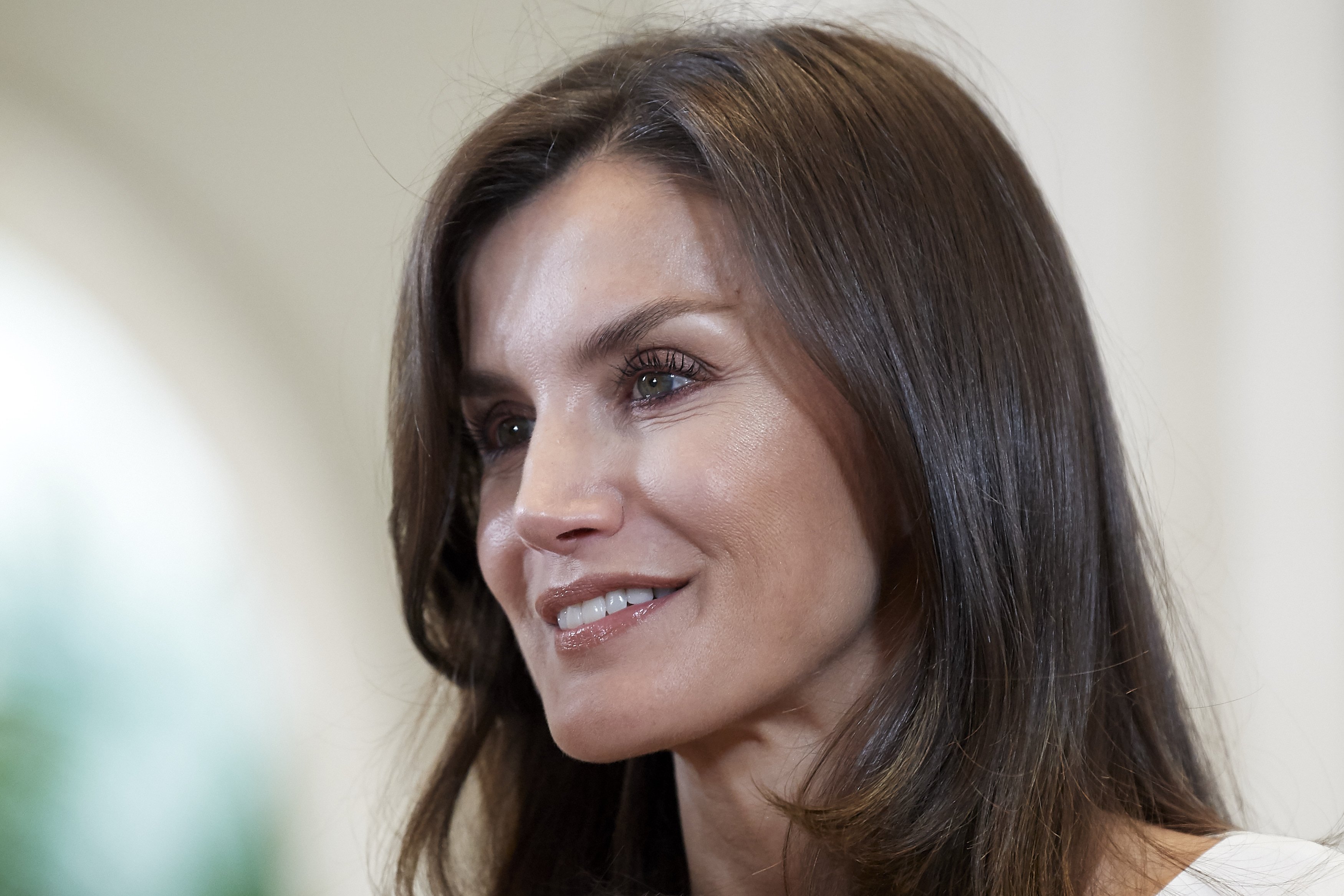 Reina Letizia de España asiste a varias audiencias en el Palacio de la Zarzuela el 27 de junio de 2019 en Madrid, España || Fuente: Getty Images Reina Letizia de España asiste a varias audiencias en el Palacio de la Zarzuela el 27 de junio de 2019 en Madrid, España || Fuente: Getty Images