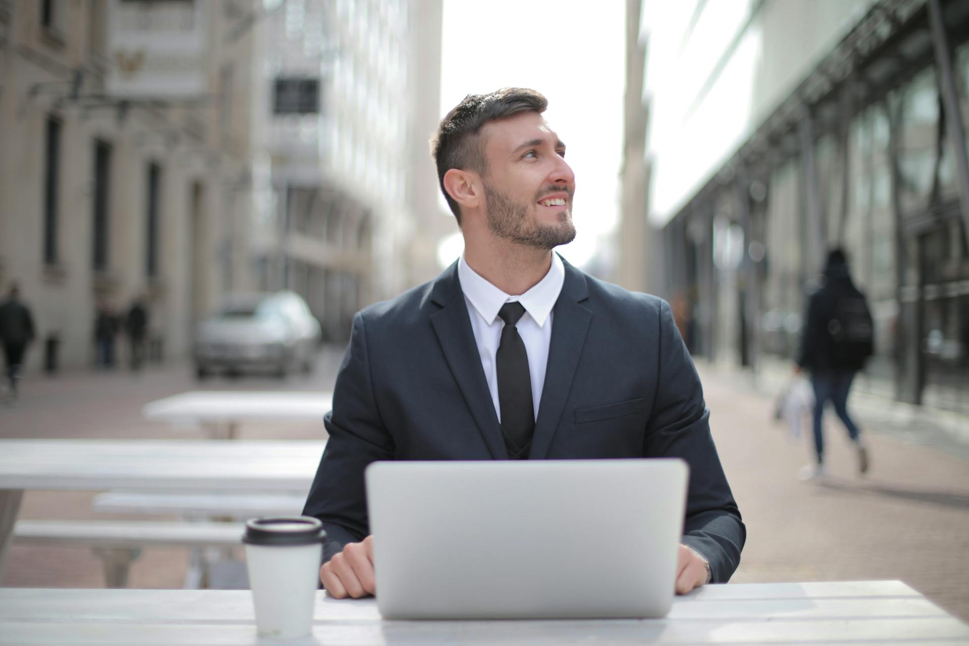 A man using his laptop | Source: Pexels