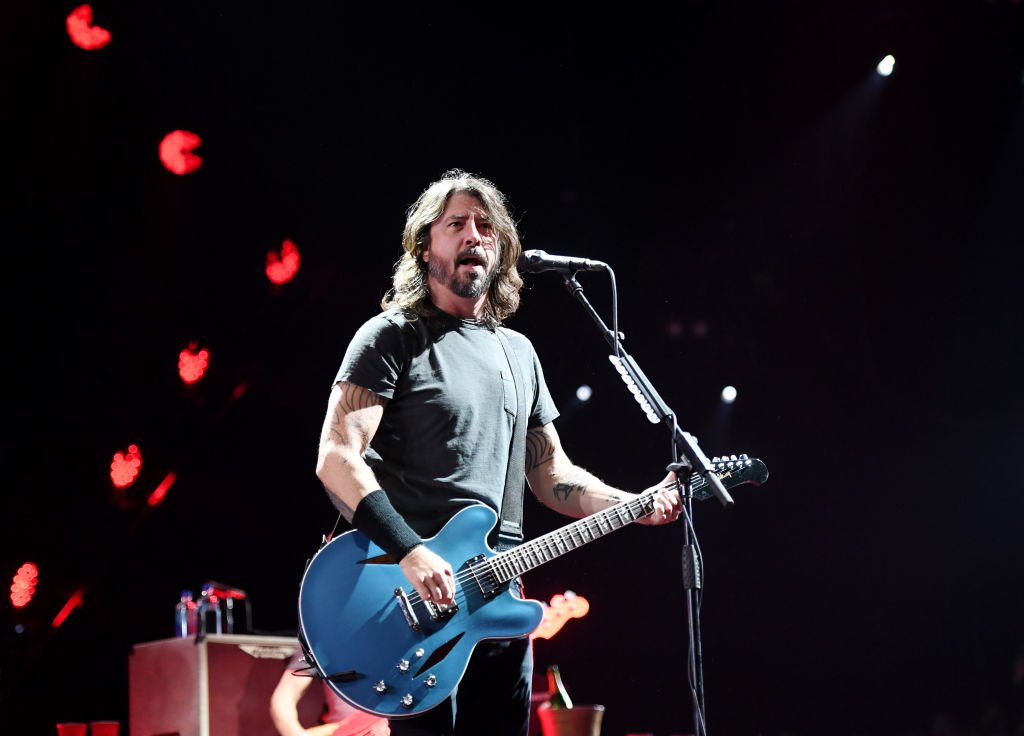 Frontman Dave Grohl of Foo Fighters performs at the Intersect music festival at the Las Vegas Festival Grounds on December 7, 2019 | Photo: Getty Images