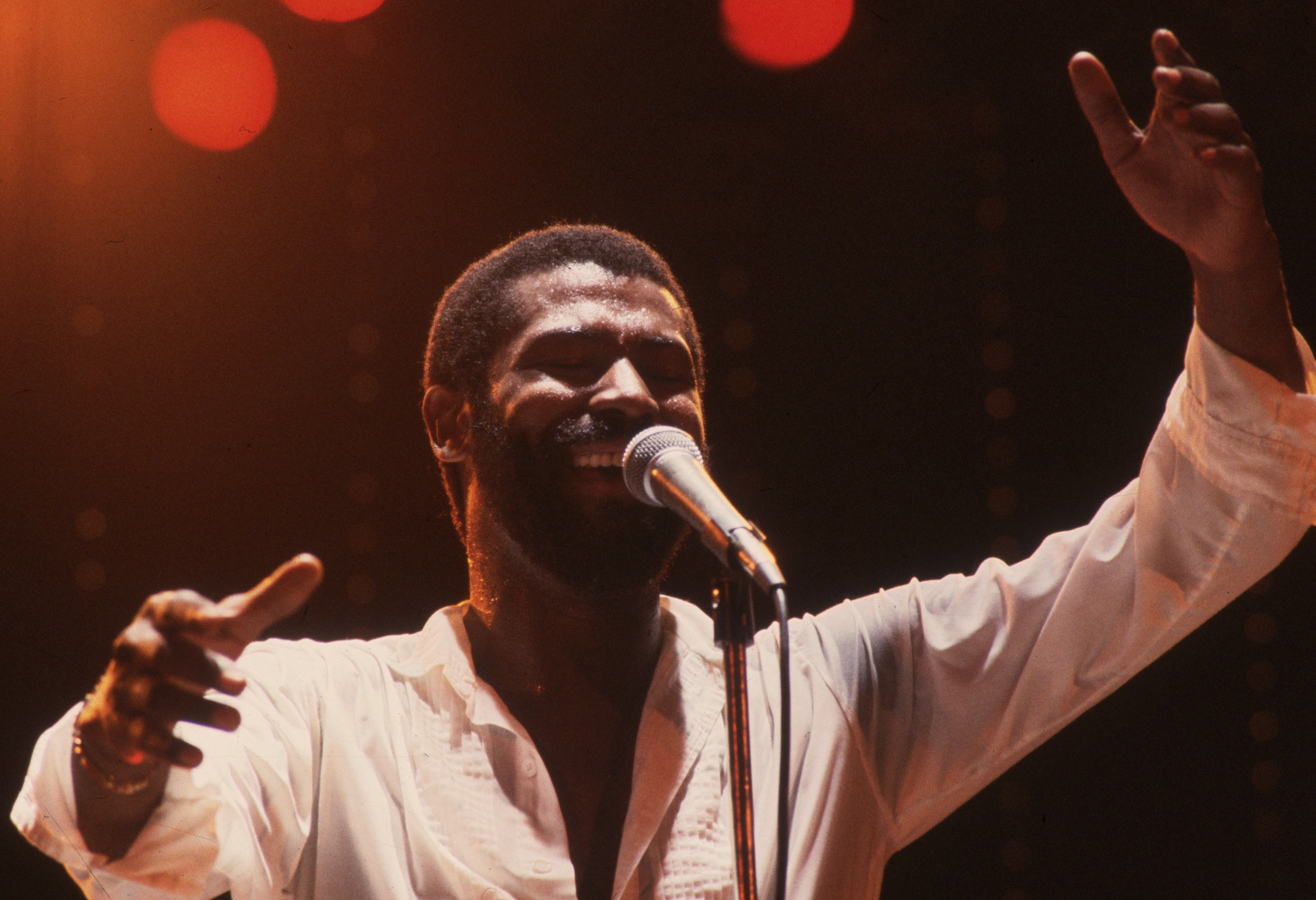 Teddy Pendergrass in concert at the Hammersmith Odeon in London. 1983. | Source: GettyImages/Global Images of Ukraine