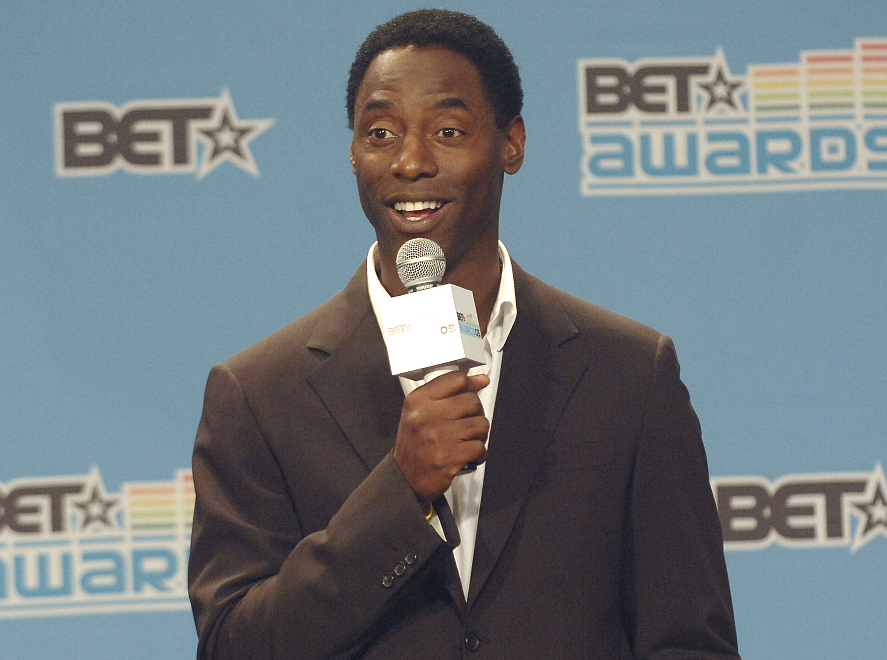Isaiah Washington in the media room at the BET Awards at Kodak Theatre in Hollywood, California, on June 28, 2005 | Source: Getty Images